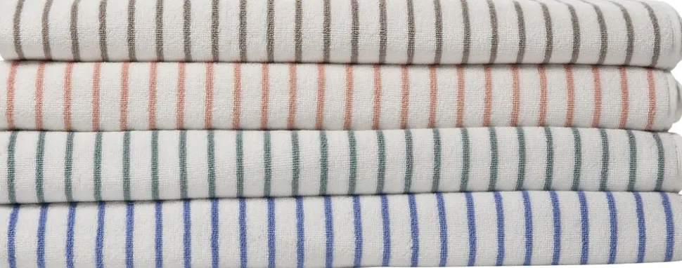 Beach towel 100x180cm smal strib beige GOTS