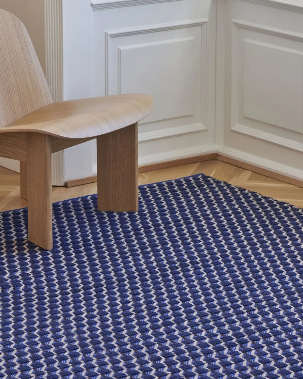 Channel Rug-50 x 80-Blue, white