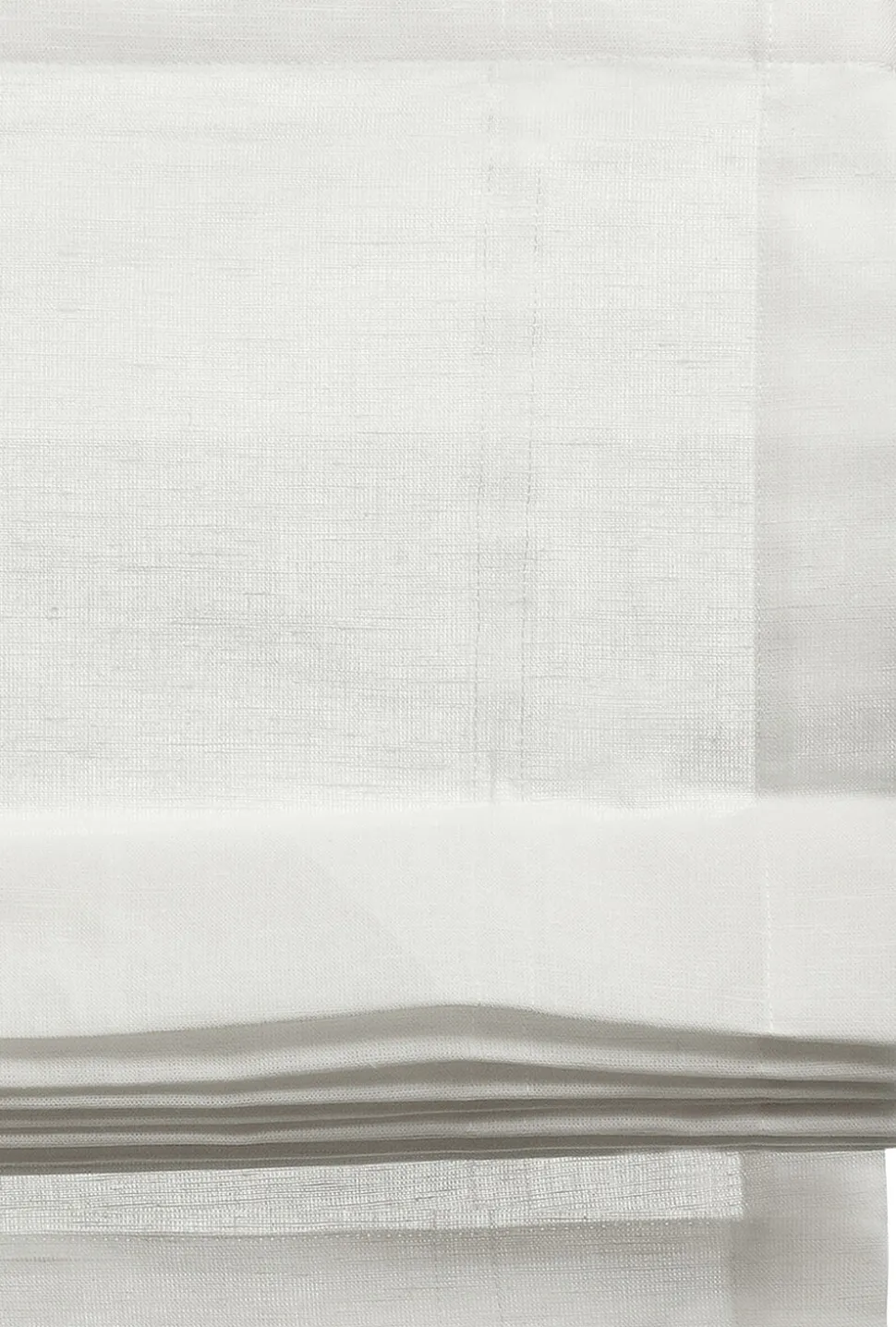 Ebba Roman Blind