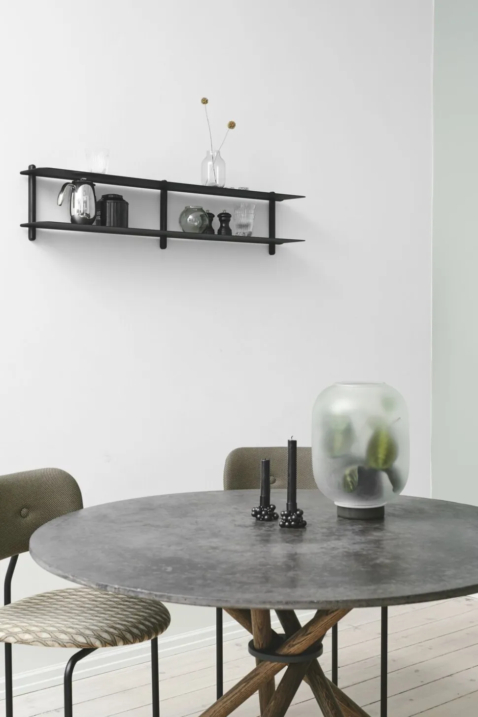 NIVO C Black Ash Black