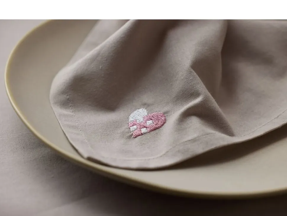 Stofservietter Christmas Hearts Embroidery 4 stk. Rose