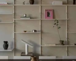T-Lamp | White