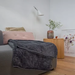 Wellbeing HD 65 Dark Grey Varmeplaid 180x130 cm